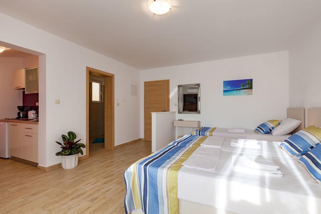 Apartmani Sanja Suta Podstrana Dış mekan fotoğraf