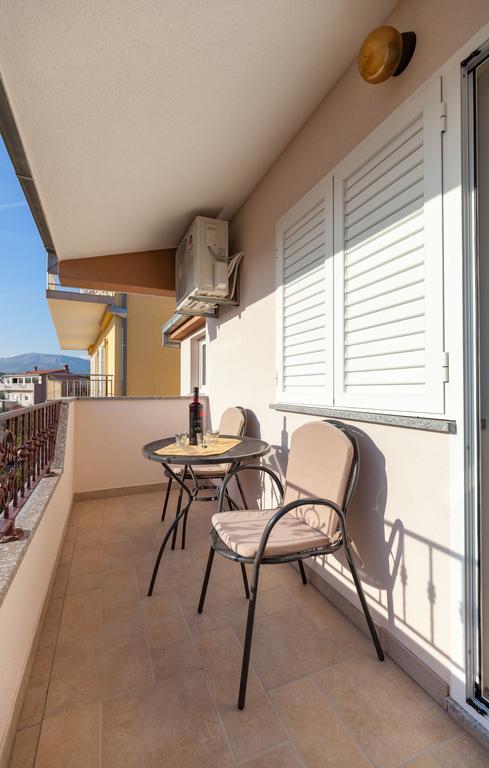 Apartmani Sanja Suta Podstrana Dış mekan fotoğraf